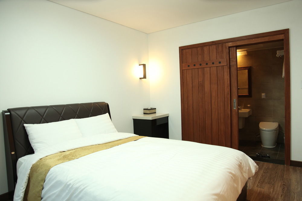 Tisland Resort Taeryun-dong Exterior foto